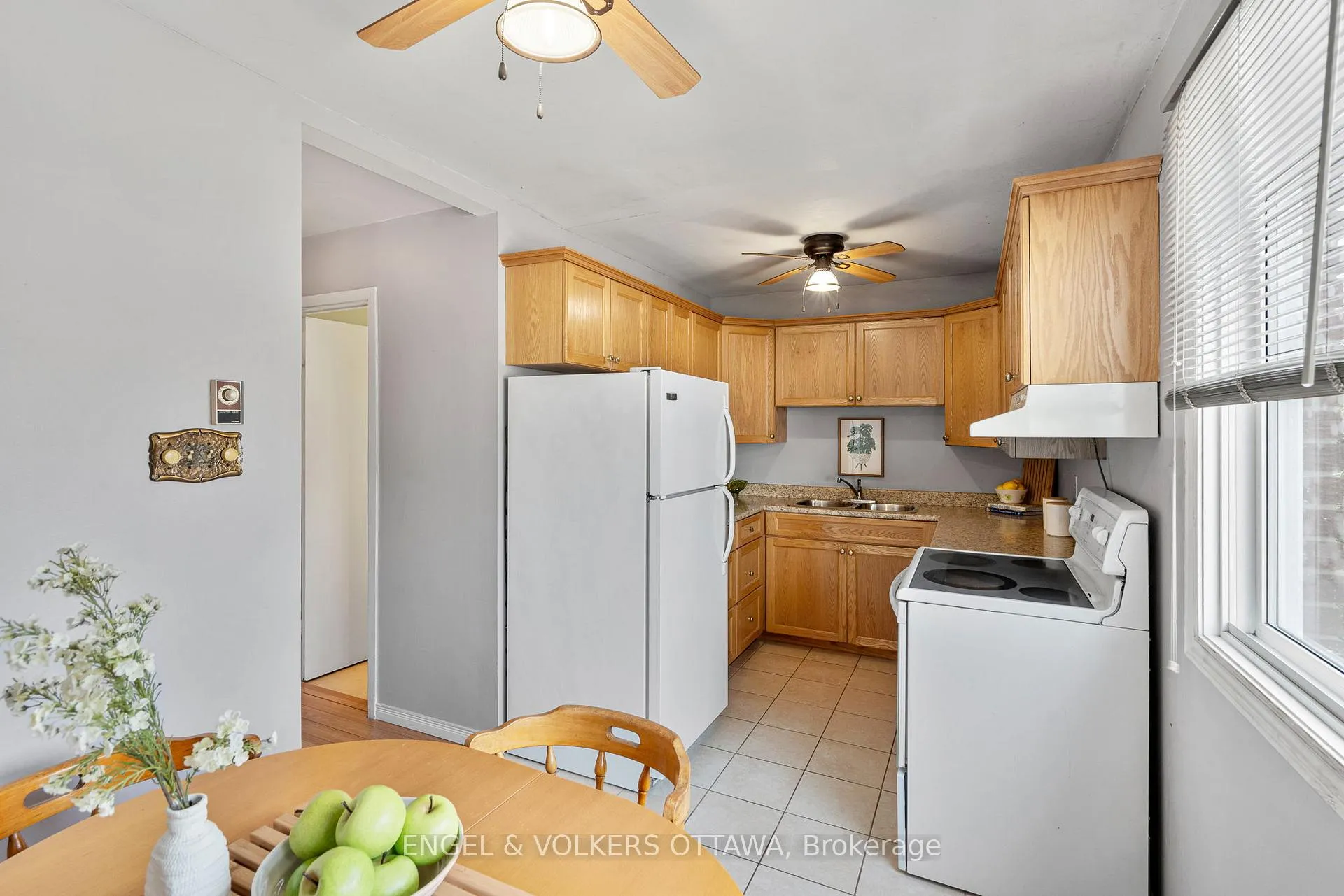 Photo 13 of 238 Wilfred Crescent, Arnprior — HOMEH