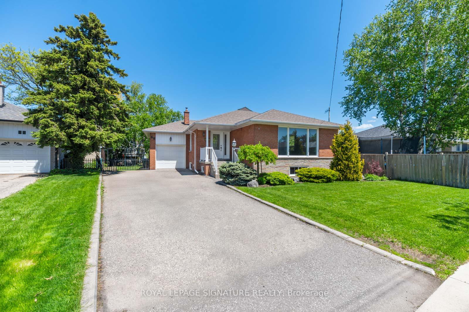 Photo 1 of 50 Dittmer Crescent, Etobicoke, West Humber-Clairville — HOMEH