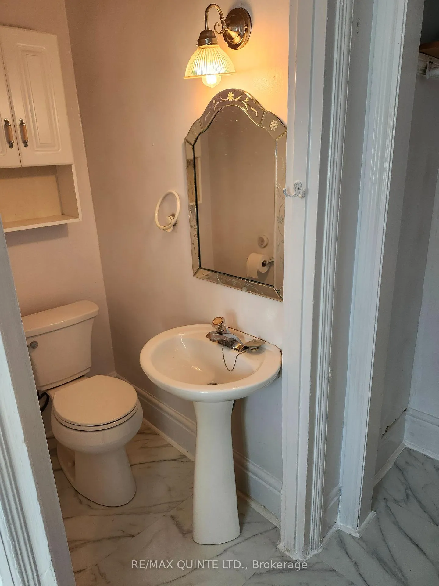 Photo 10 of 299 Foster Avenue, Belleville, Belleville Ward — HOMEH