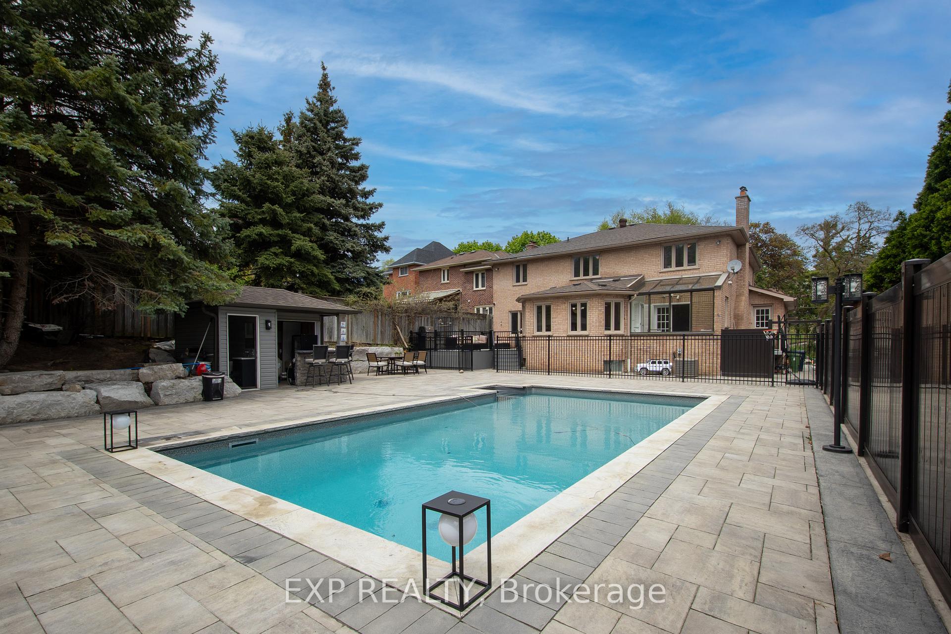 Photo 28 of 6 Edgebrook Drive, Etobicoke, Thistletown-Beaumonde Heights — HOMEH