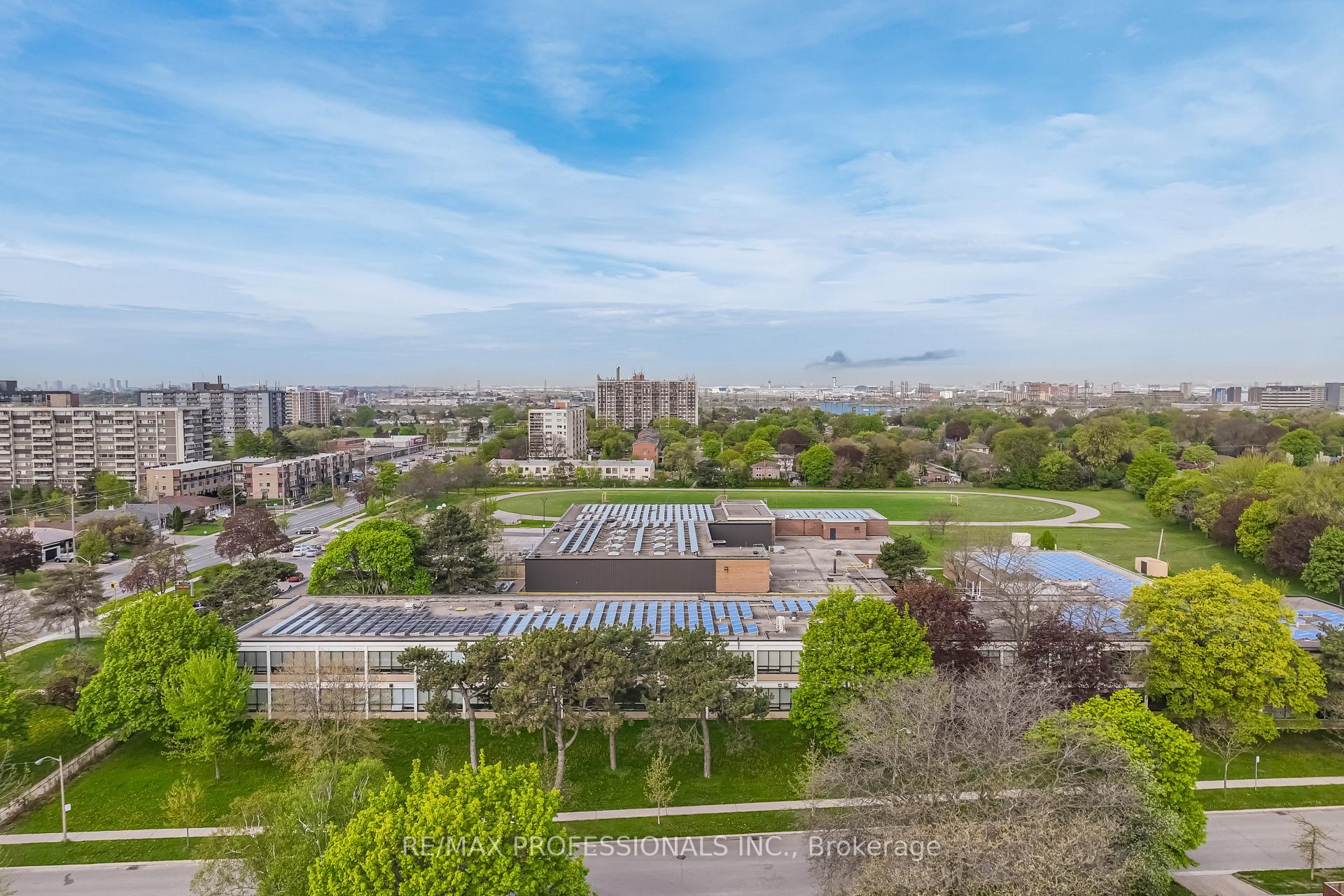 Photo 36 of 36 Templar Drive, Etobicoke, Kingsview Village-The Westway — HOMEH
