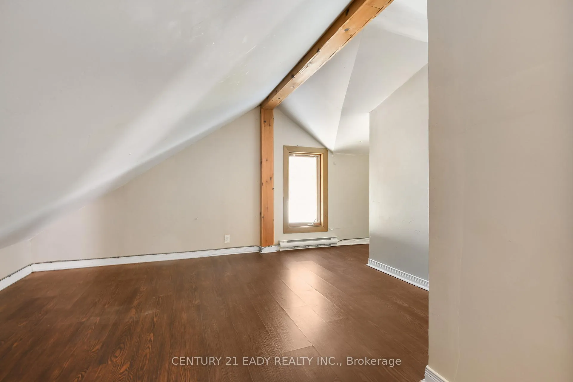 Photo 56 of 949 Whelan Road, Admaston/Bromley, Admaston/Bromley — HOMEH