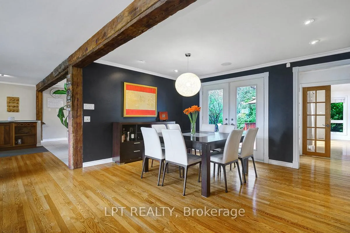 Photo 32 of 153 Roger Road, Ottawa, Faircrest Heights — HOMEH