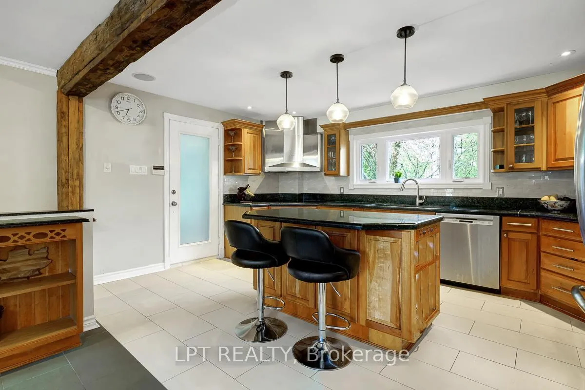 Photo 41 of 153 Roger Road, Ottawa, Faircrest Heights — HOMEH