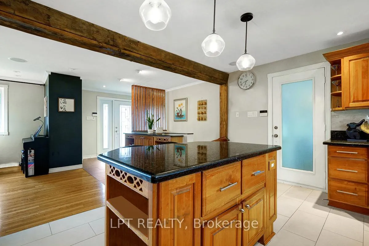 Photo 45 of 153 Roger Road, Ottawa, Faircrest Heights — HOMEH