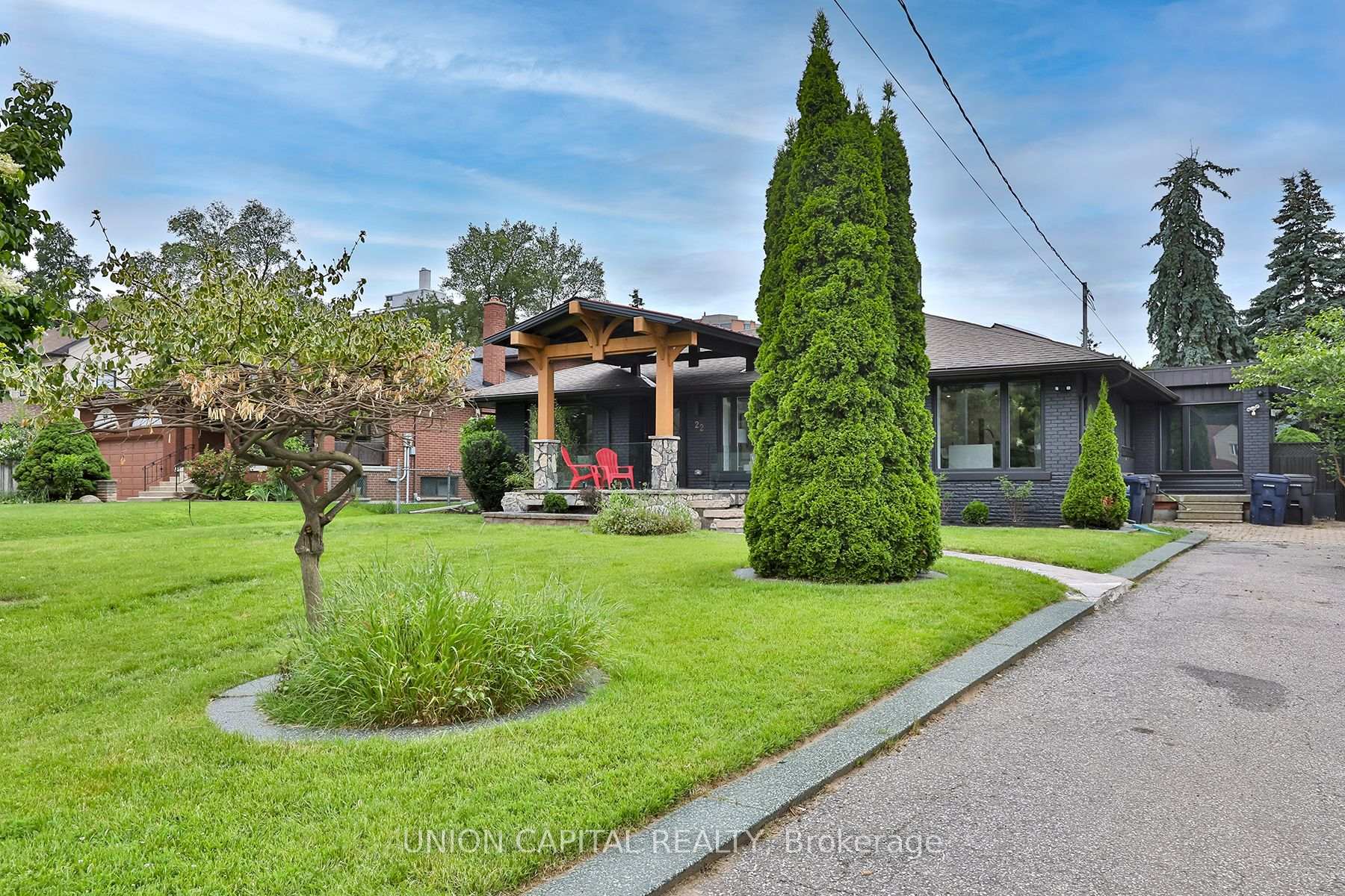 Photo 32 of 22 Mcarthur Street, Etobicoke, Kingsview Village-The Westway — HOMEH