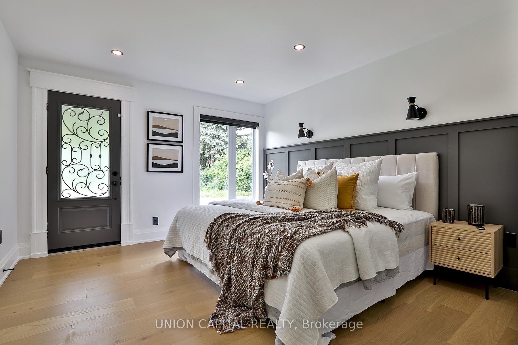 Photo 6 of 22 Mcarthur Street, Etobicoke, Kingsview Village-The Westway — HOMEH