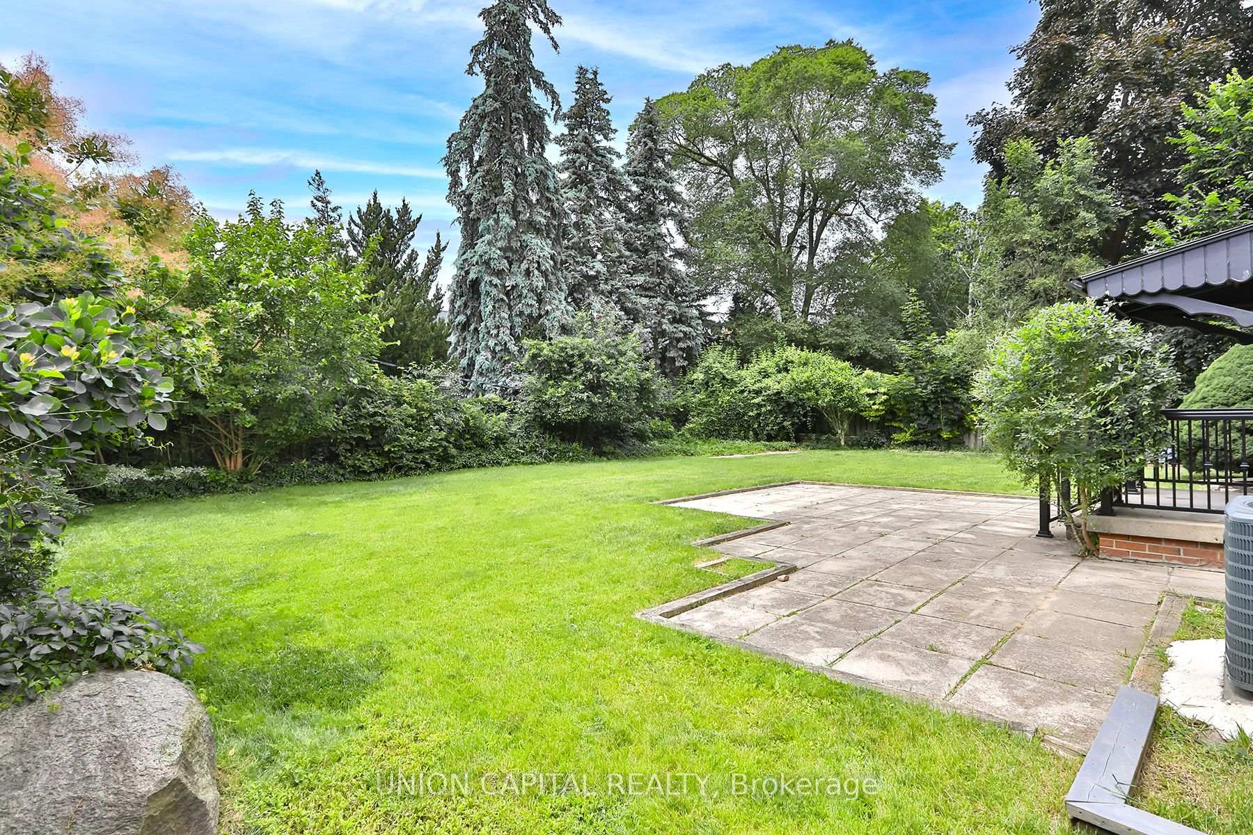 Photo 40 of 22 Mcarthur Street, Etobicoke, Kingsview Village-The Westway — HOMEH