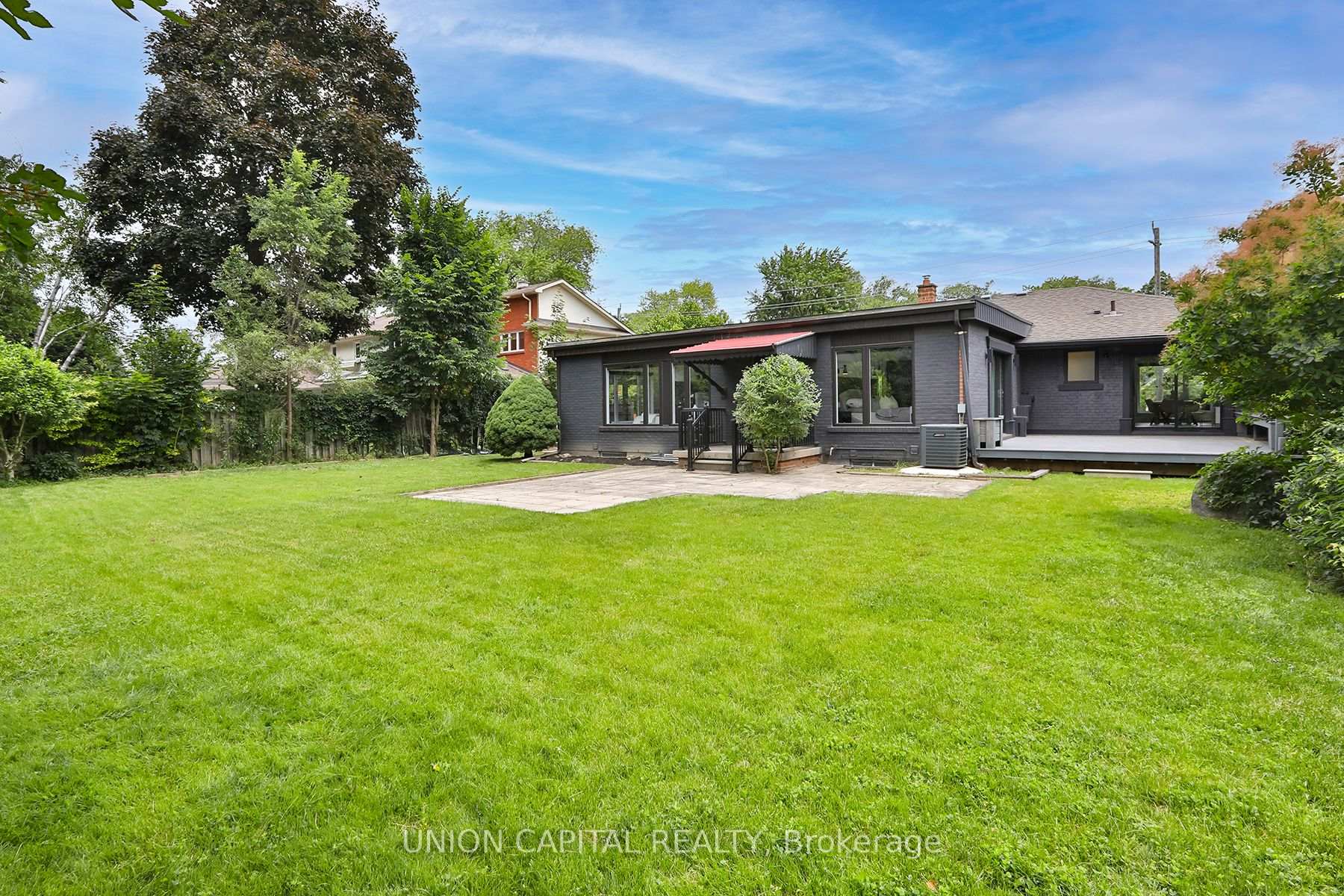 Photo 37 of 22 Mcarthur Street, Etobicoke, Kingsview Village-The Westway — HOMEH
