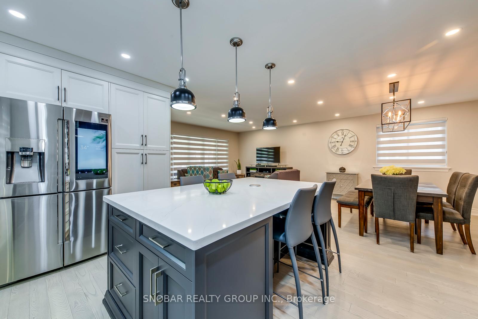 Photo 30 of 19 Forest Path Court, Etobicoke, Thistletown-Beaumonde Heights — HOMEH