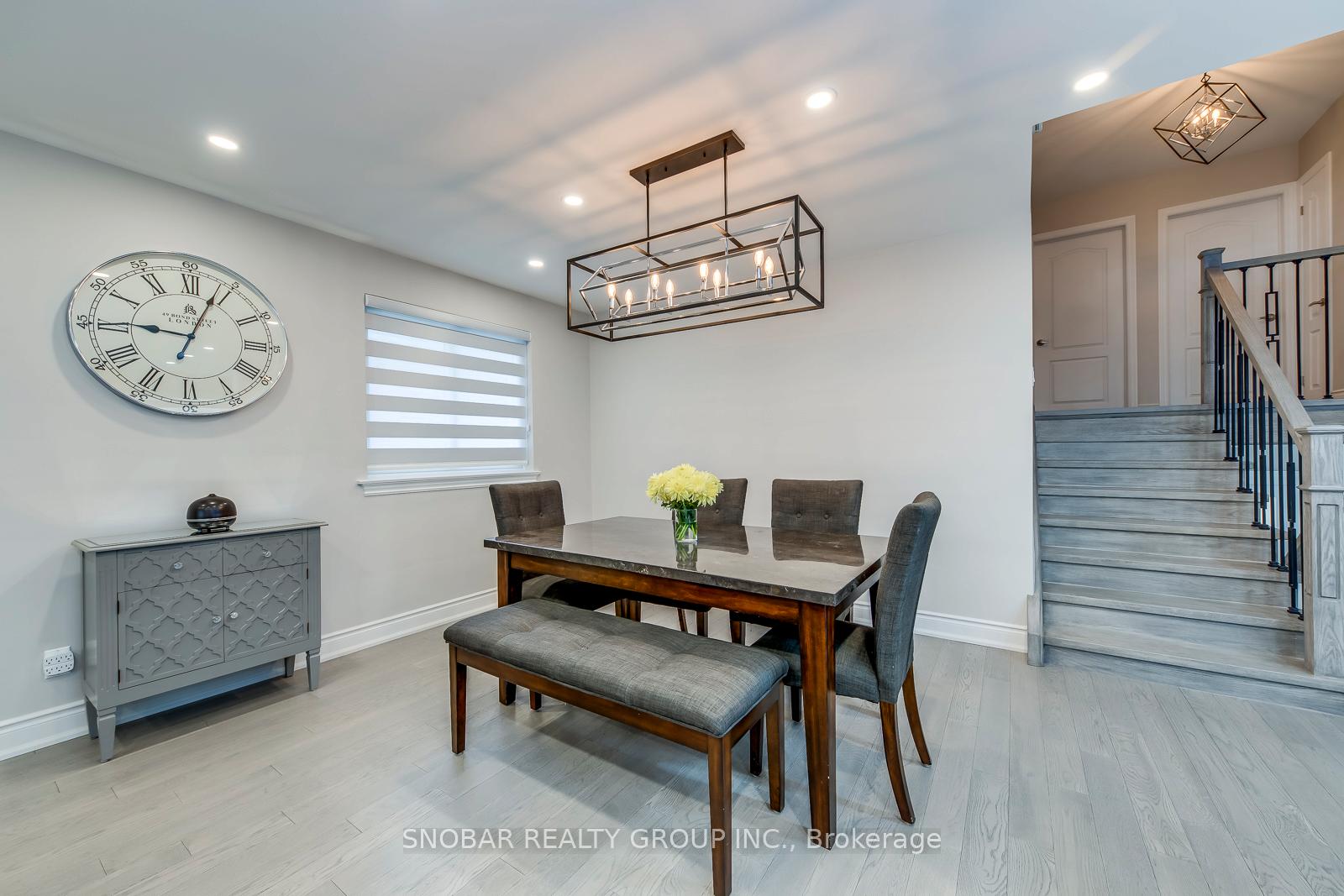 Photo 23 of 19 Forest Path Court, Etobicoke, Thistletown-Beaumonde Heights — HOMEH