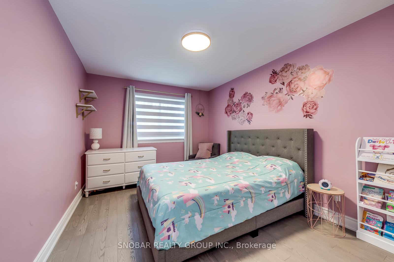 Photo 31 of 19 Forest Path Court, Etobicoke, Thistletown-Beaumonde Heights — HOMEH