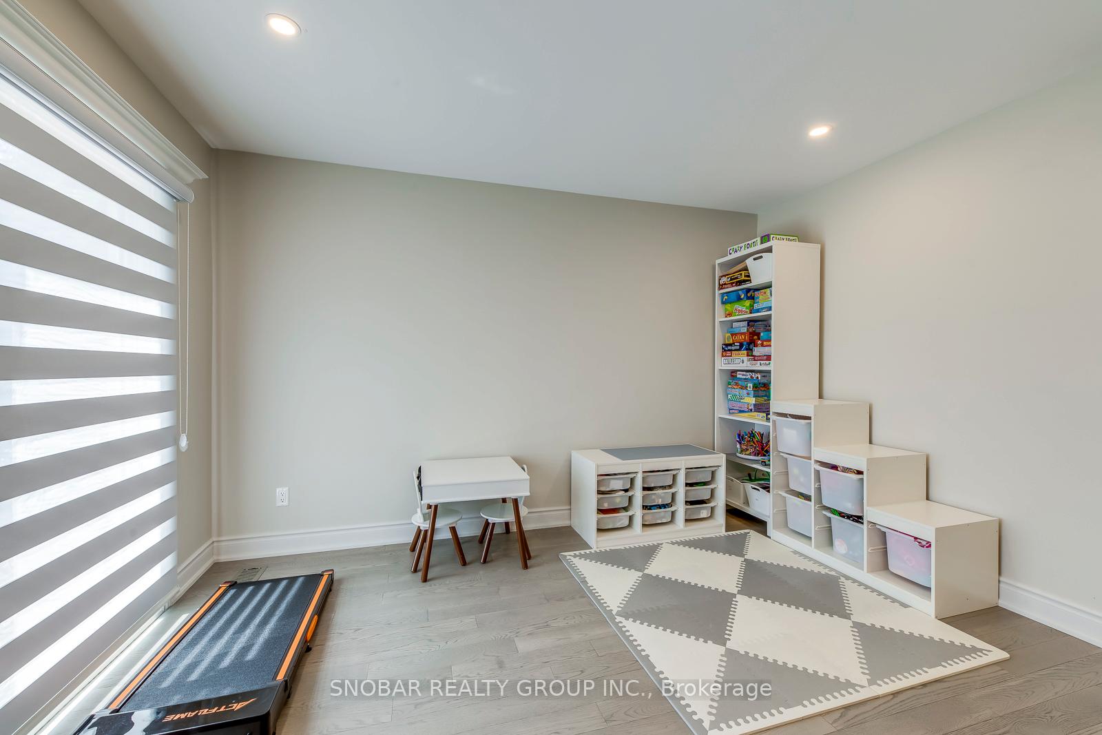 Photo 28 of 19 Forest Path Court, Etobicoke, Thistletown-Beaumonde Heights — HOMEH
