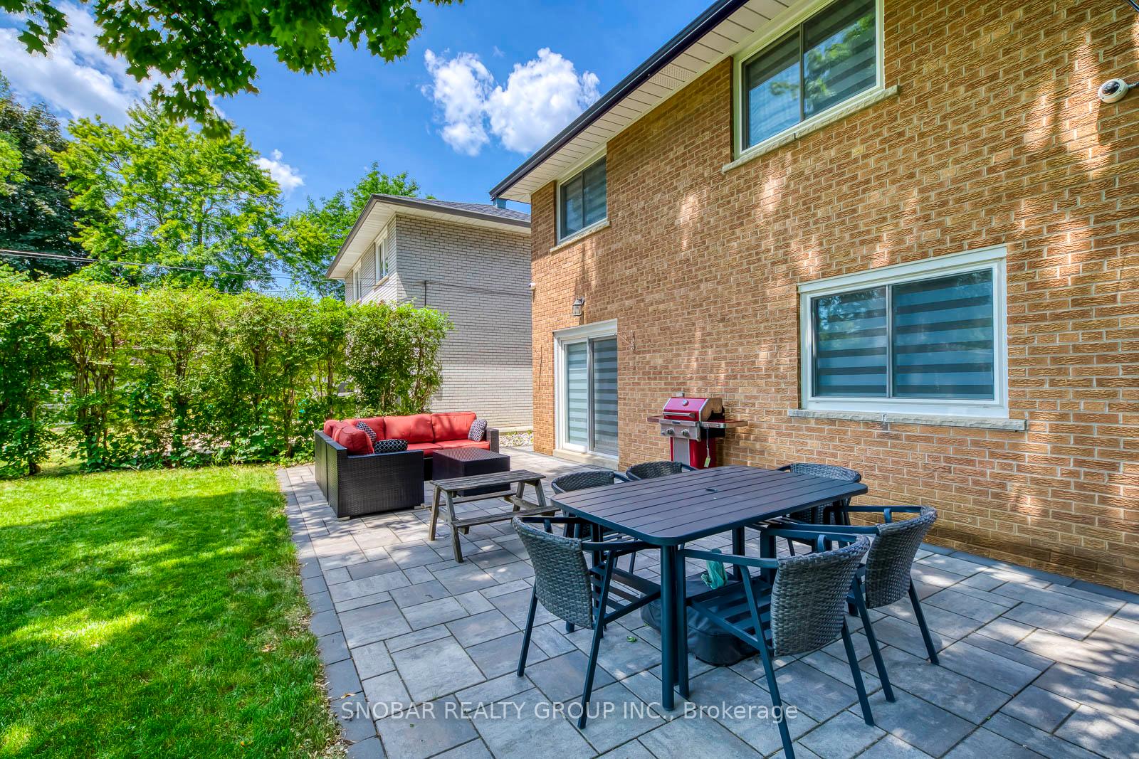 Photo 20 of 19 Forest Path Court, Etobicoke, Thistletown-Beaumonde Heights — HOMEH