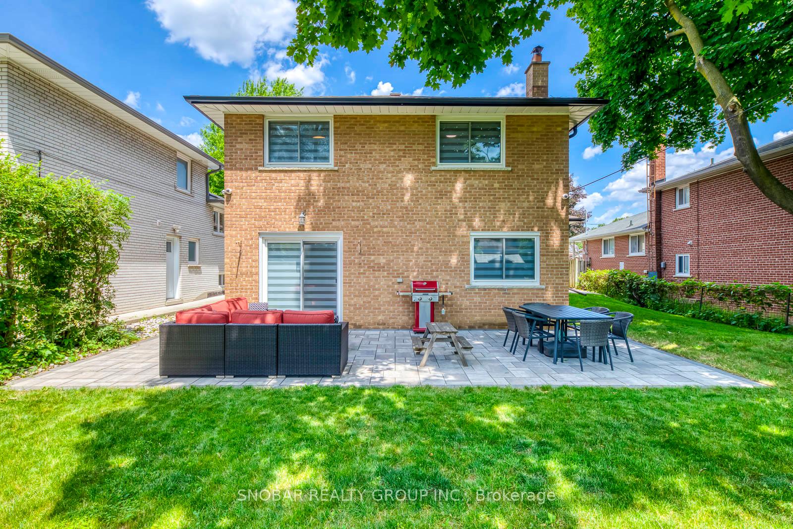 Photo 18 of 19 Forest Path Court, Etobicoke, Thistletown-Beaumonde Heights — HOMEH