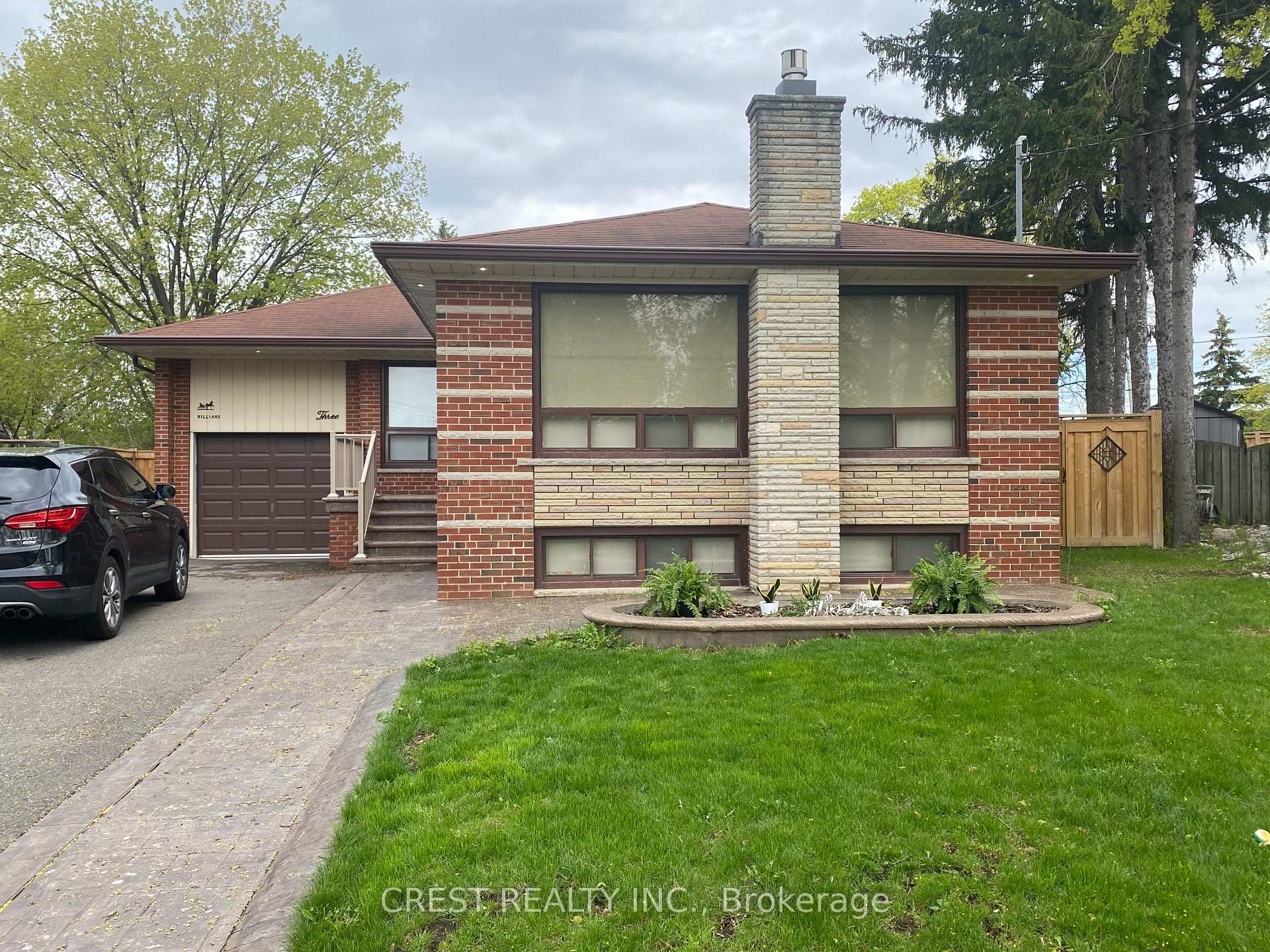 Photo 1 of Unit Lower, 3 Detling Court, Etobicoke, West Humber-Clairville — HOMEH