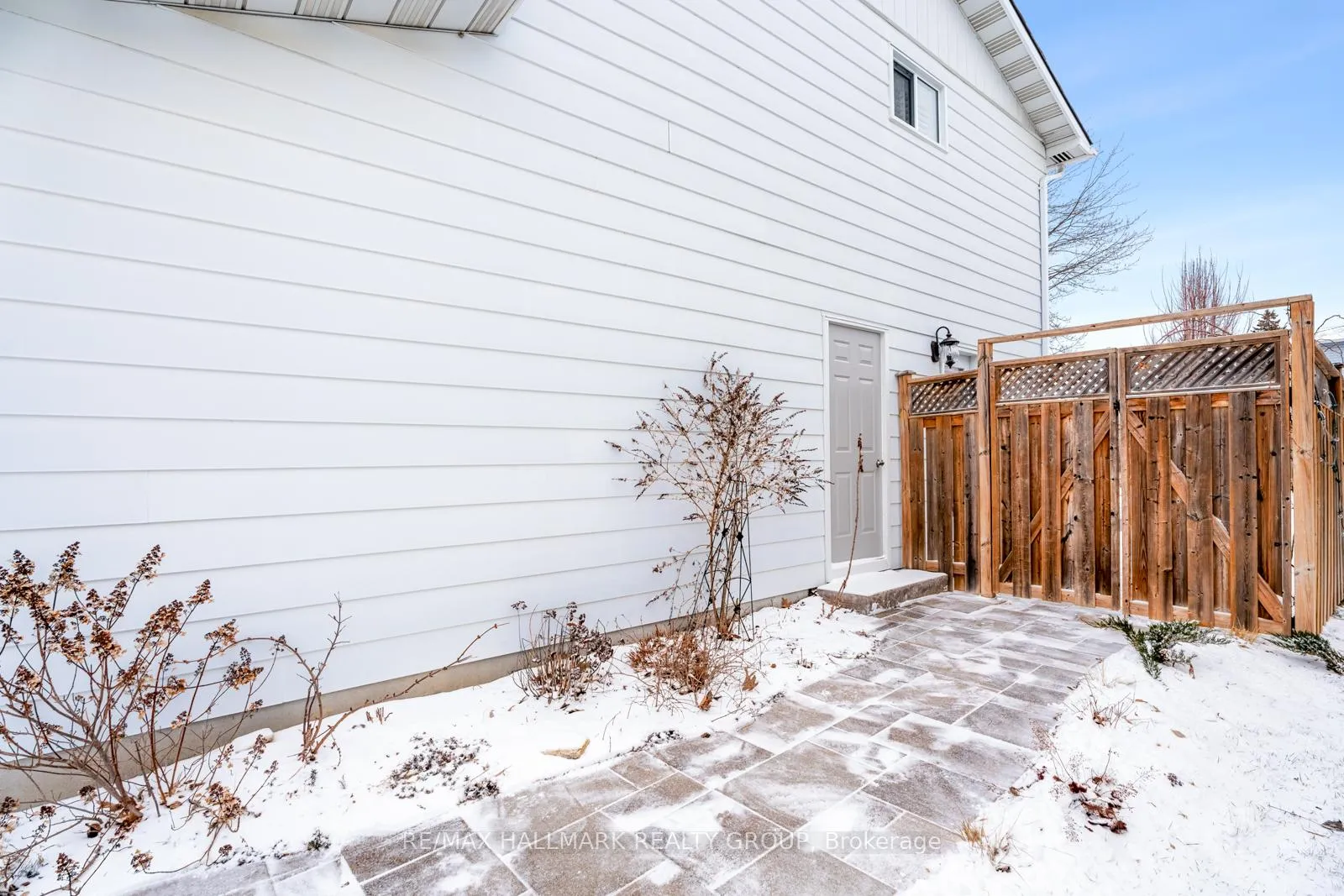 Photo 249 of 47 Woodburn Drive, Ottawa, Blackburn Hamlet — HOMEH