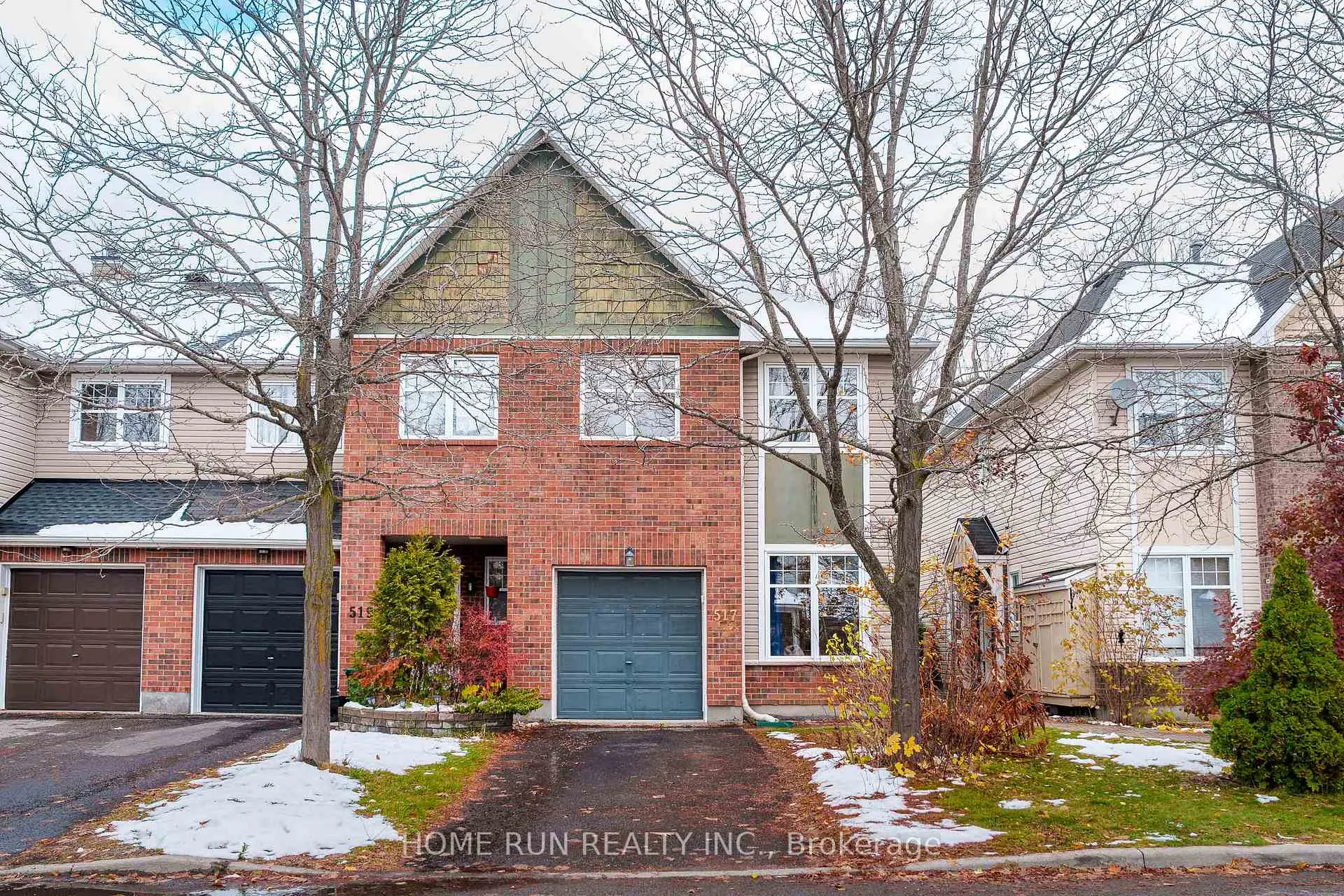 Front of 517 Devonwood Circle