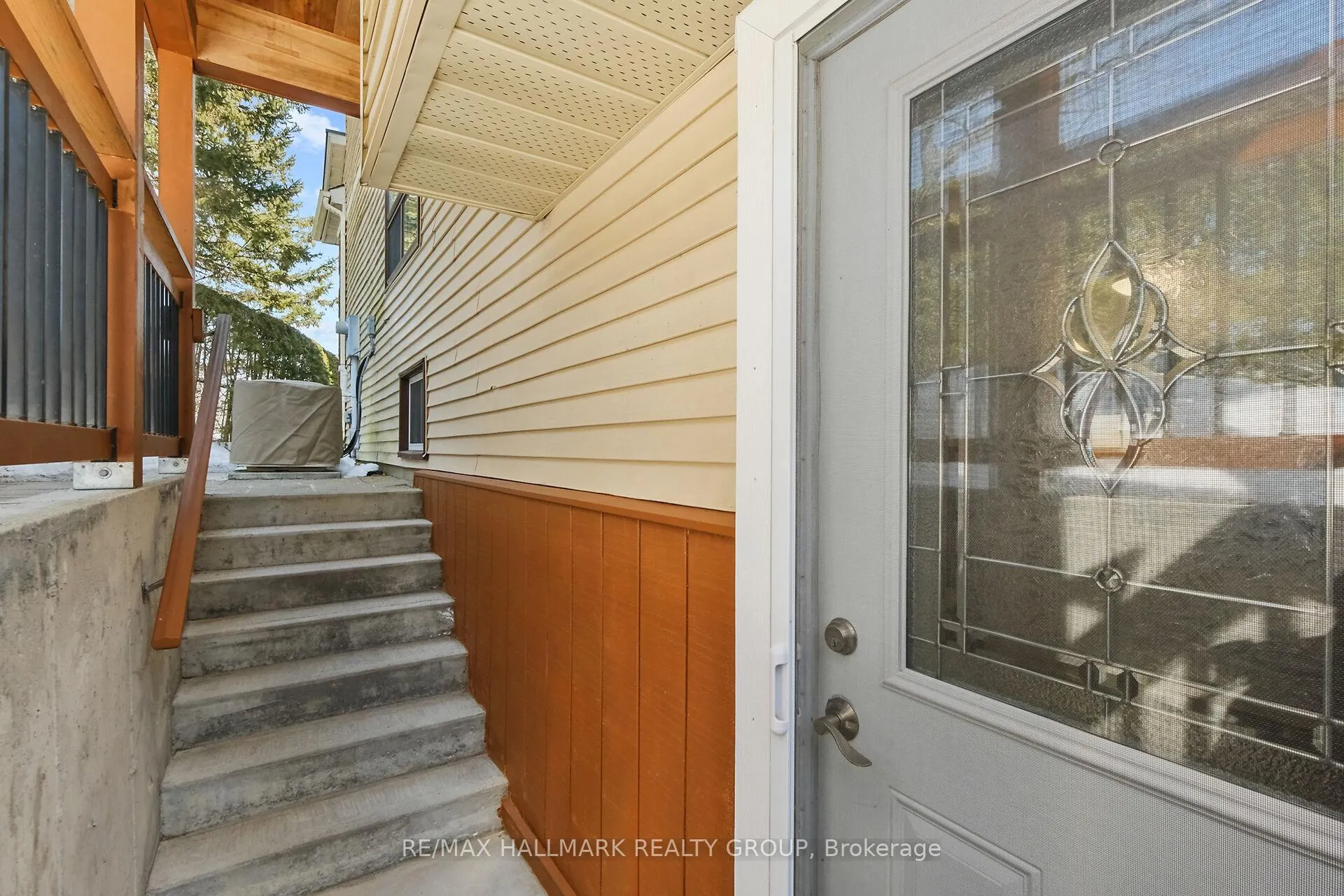 Photo 231 of 34 Florizel Avenue, Ottawa, Westcliffe Estates — HOMEH