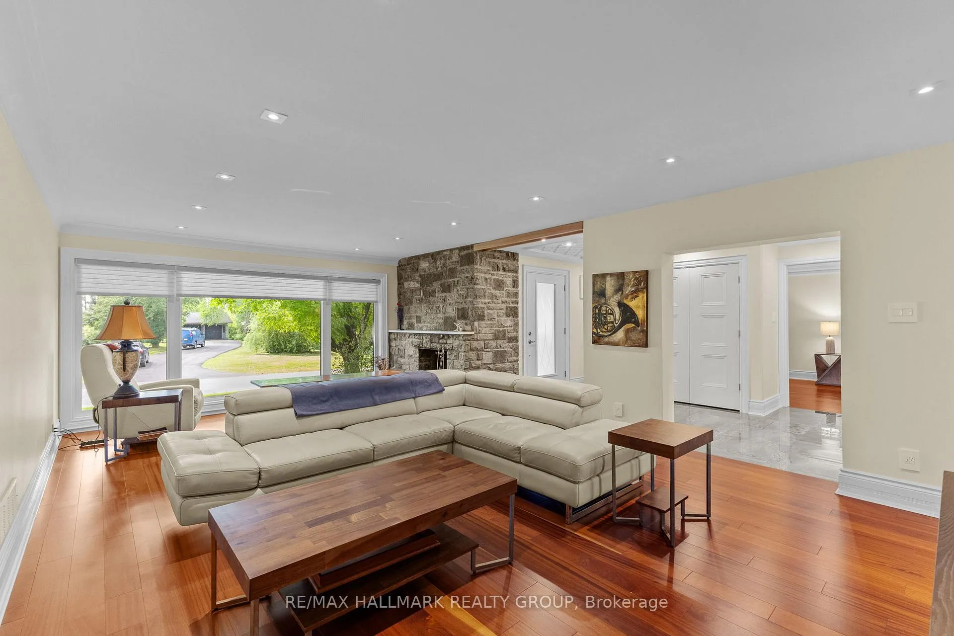 Photo 22 of 1883 Barnhart Place, Ottawa, Alta Vista/Faircrest Heights — HOMEH