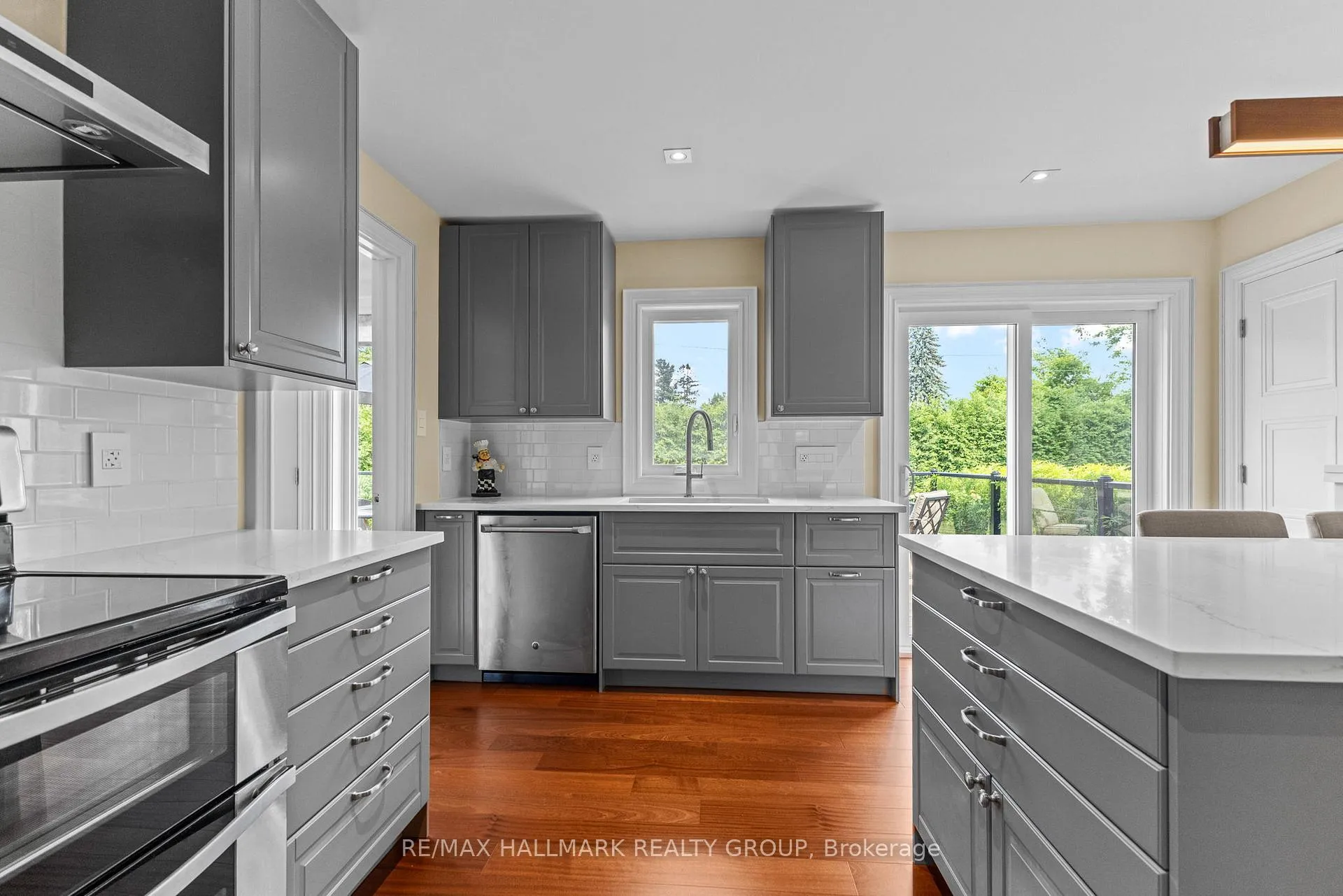 Photo 90 of 1883 Barnhart Place, Ottawa, Alta Vista/Faircrest Heights — HOMEH