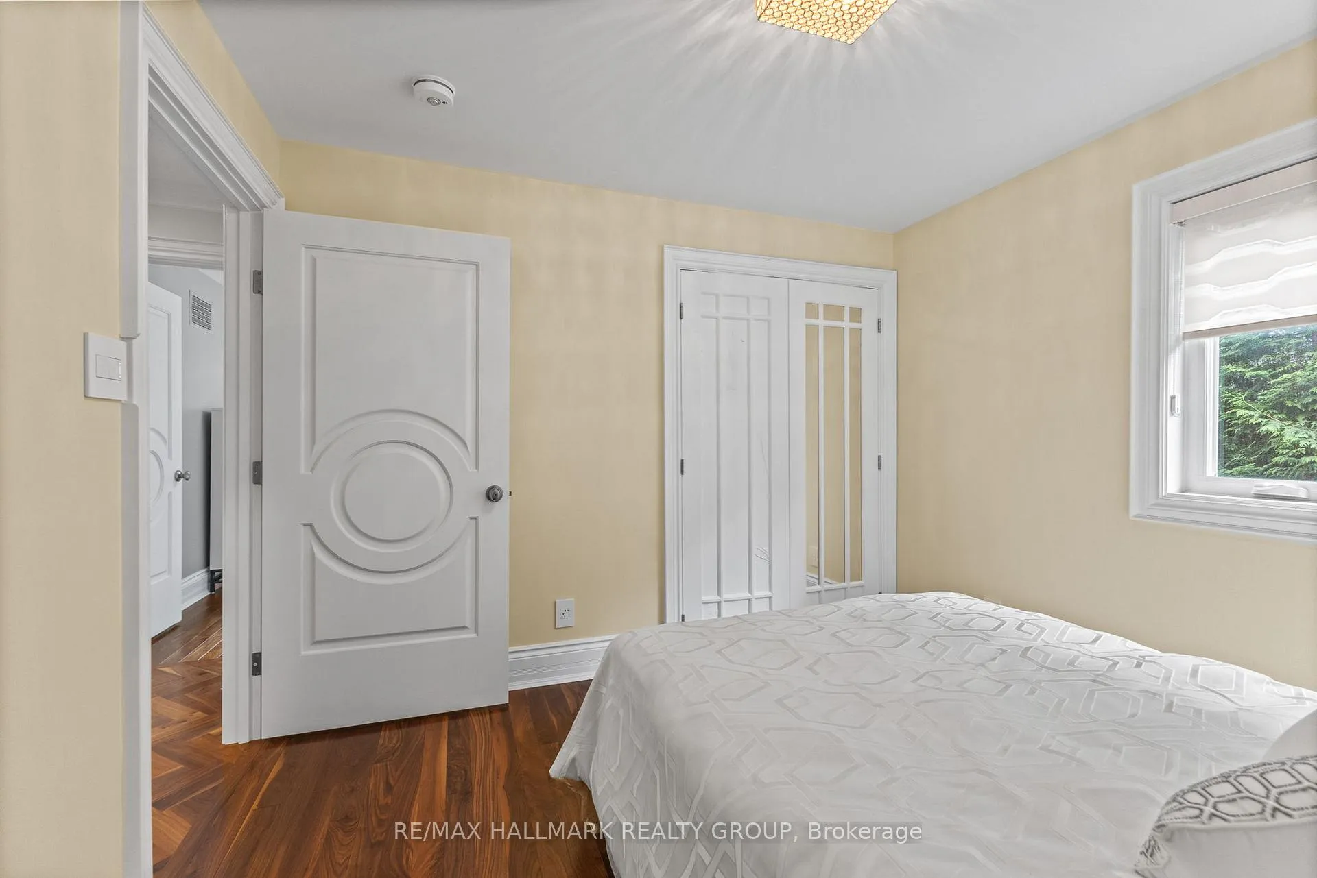 Photo 179 of 1883 Barnhart Place, Ottawa, Alta Vista/Faircrest Heights — HOMEH
