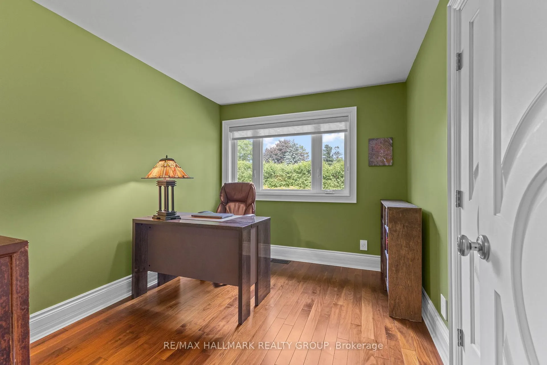 Photo 186 of 1883 Barnhart Place, Ottawa, Alta Vista/Faircrest Heights — HOMEH