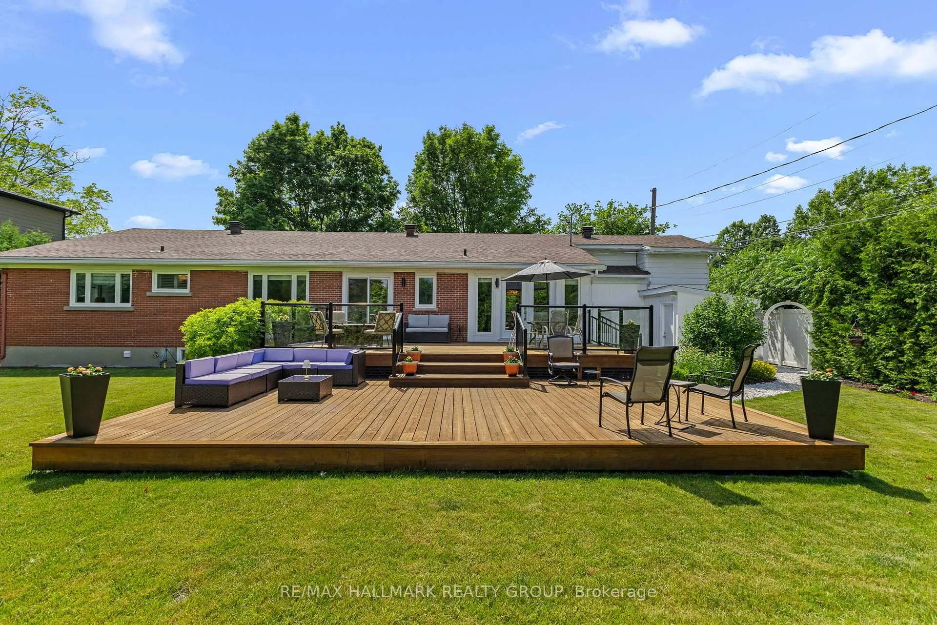Photo 273 of 1883 Barnhart Place, Ottawa, Alta Vista/Faircrest Heights — HOMEH