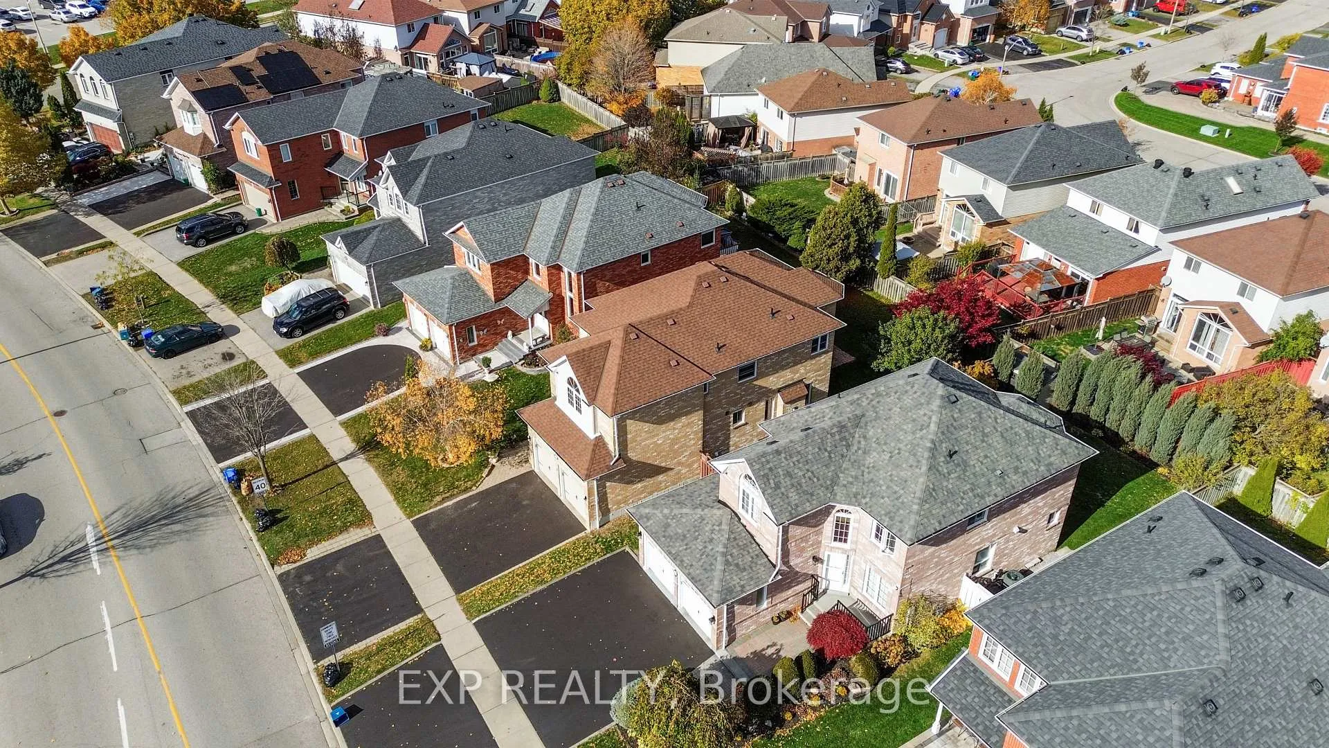 Photo 15 of 8 Kerrison Drive W, Ajax, Central — HOMEH