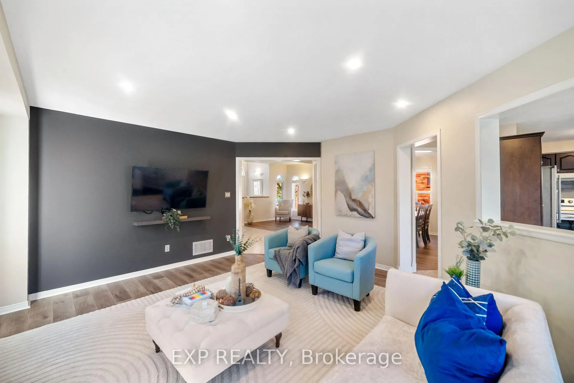 Photo 67 of 8 Kerrison Drive W, Ajax, Central — HOMEH