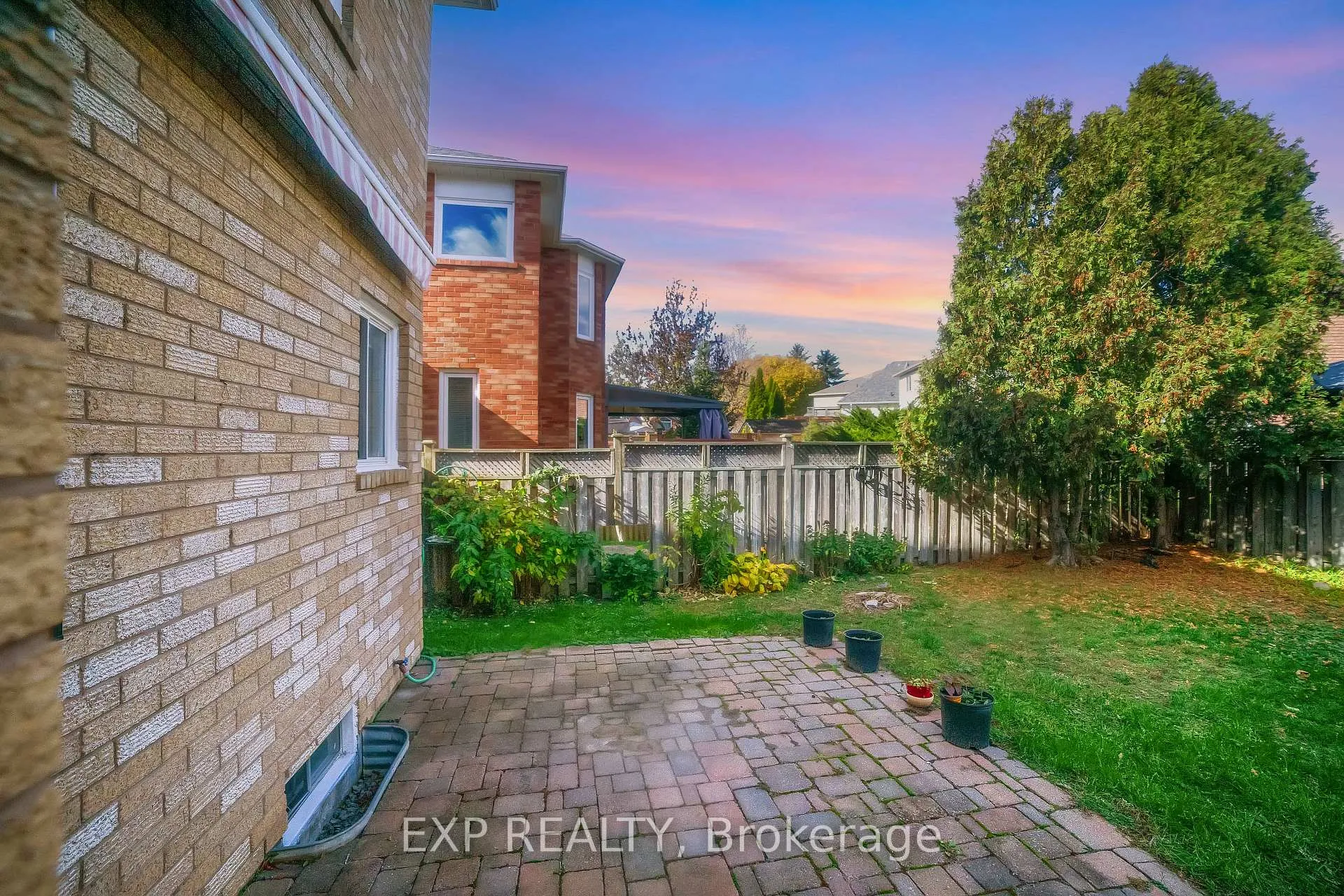 Photo 264 of 8 Kerrison Drive W, Ajax, Central — HOMEH