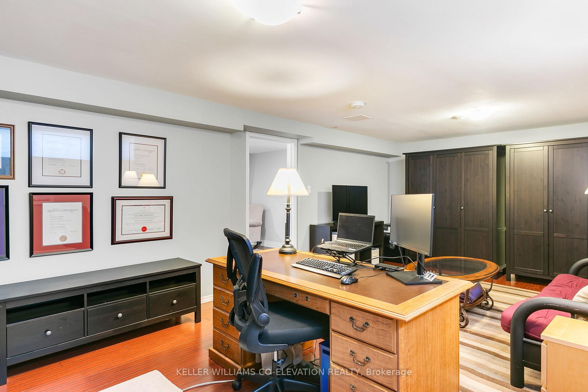 Photo 40 of 122 Sun Row Drive, Etobicoke, Willowridge-Martingrove-Richview — HOMEH
