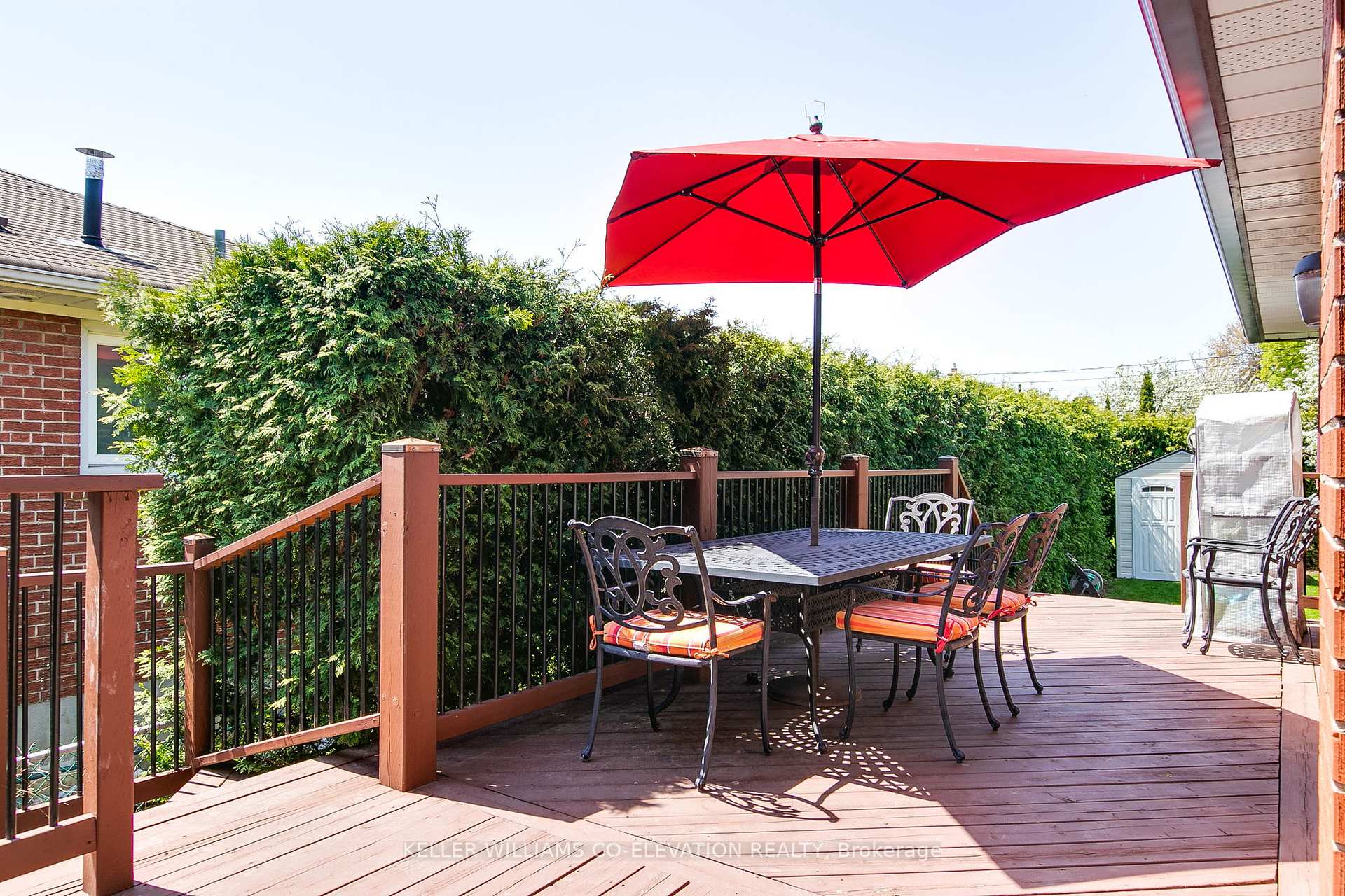 Photo 46 of 122 Sun Row Drive, Etobicoke, Willowridge-Martingrove-Richview — HOMEH