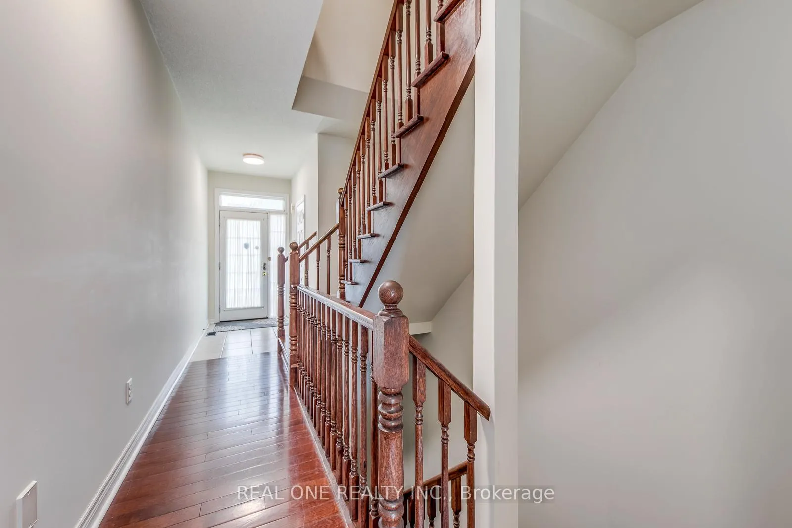 Photo 5 of 2319 Stone Glen Crescent, Oakville, Westmount — HOMEH