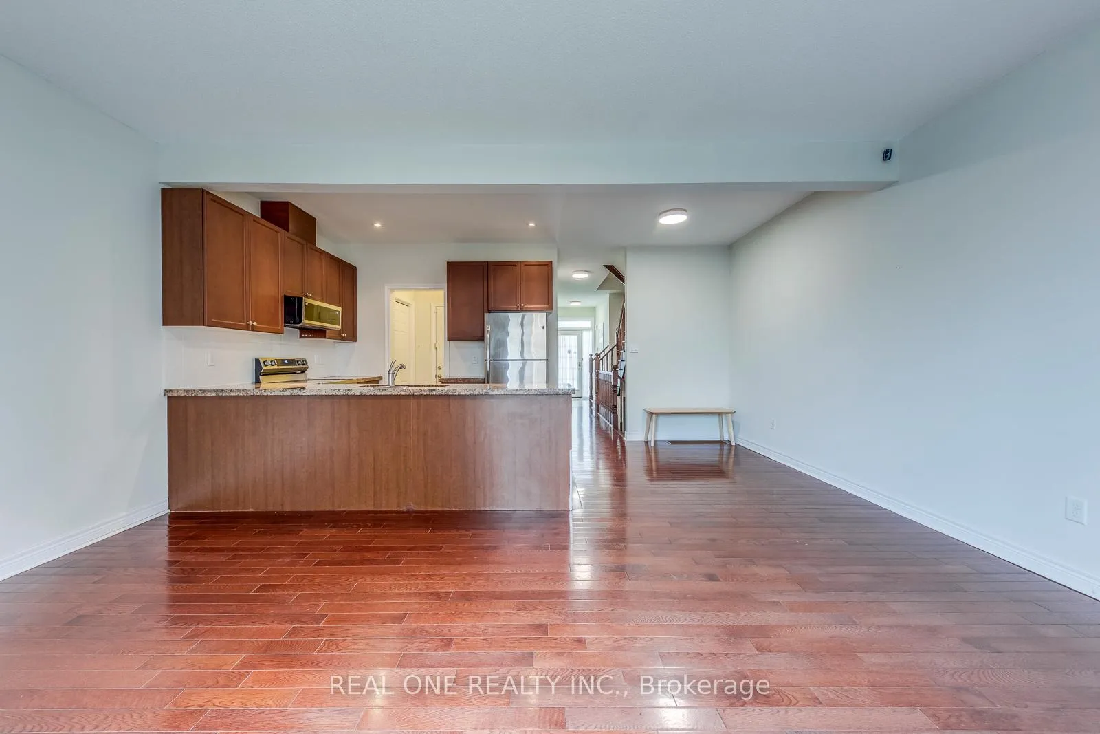 Photo 14 of 2319 Stone Glen Crescent, Oakville, Westmount — HOMEH