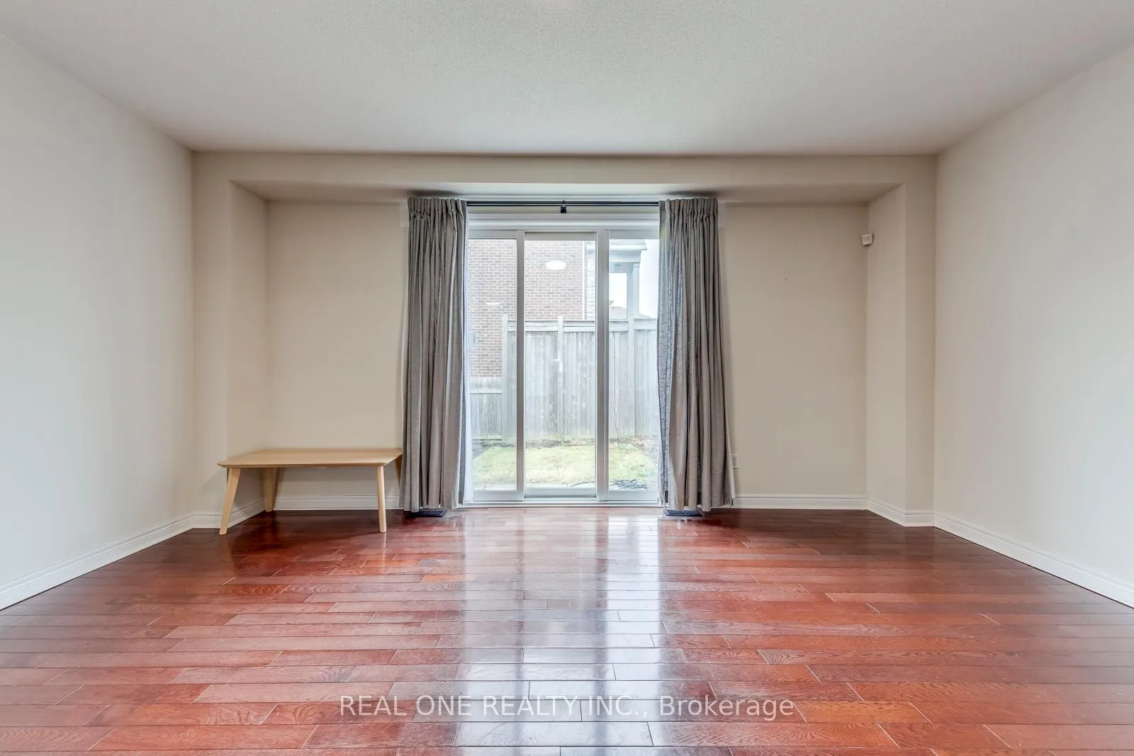 Photo 17 of 2319 Stone Glen Crescent, Oakville, Westmount — HOMEH