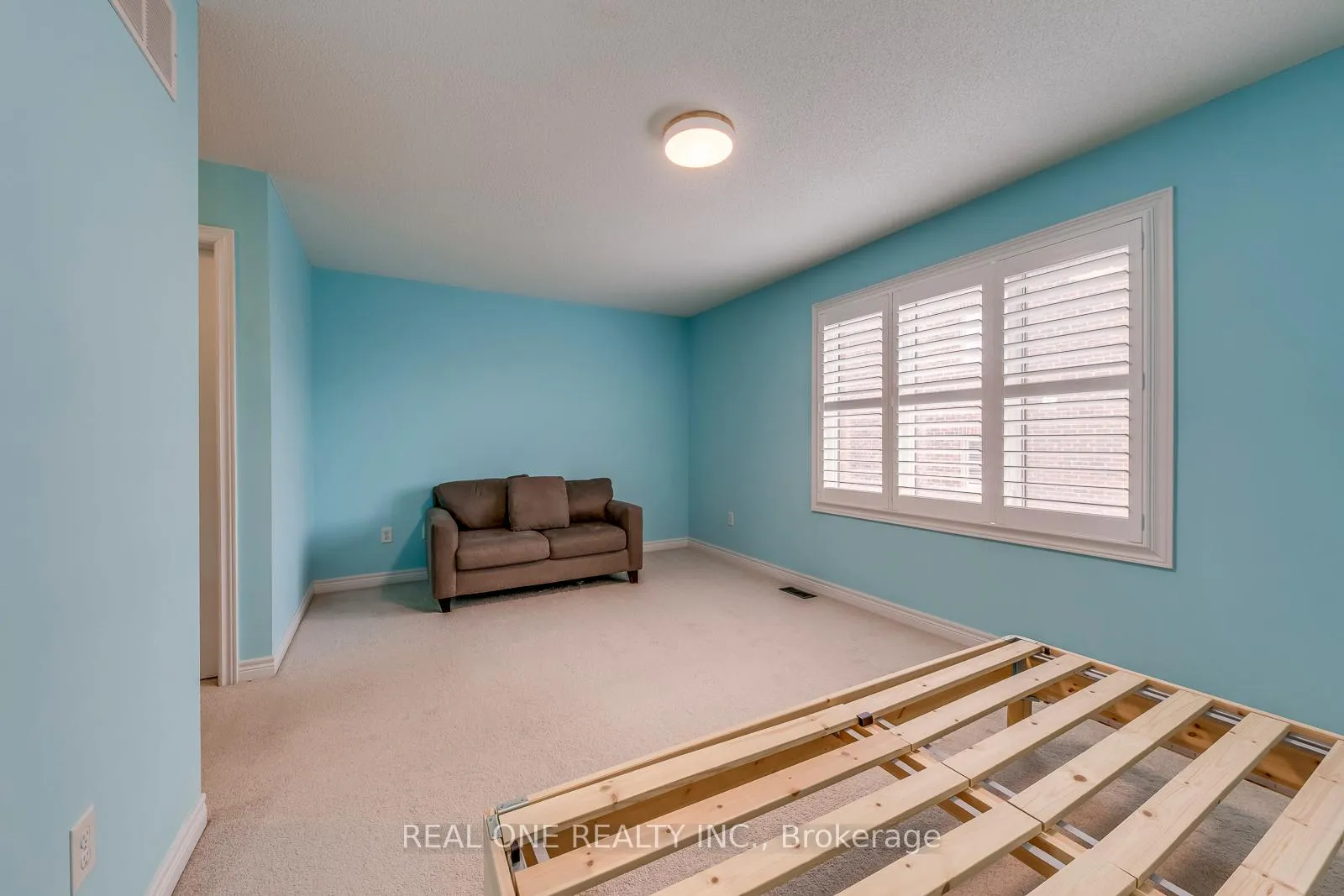 Photo 27 of 2319 Stone Glen Crescent, Oakville, Westmount — HOMEH