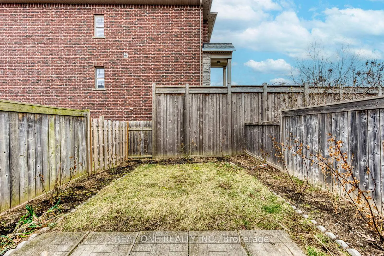 Photo 36 of 2319 Stone Glen Crescent, Oakville, Westmount — HOMEH