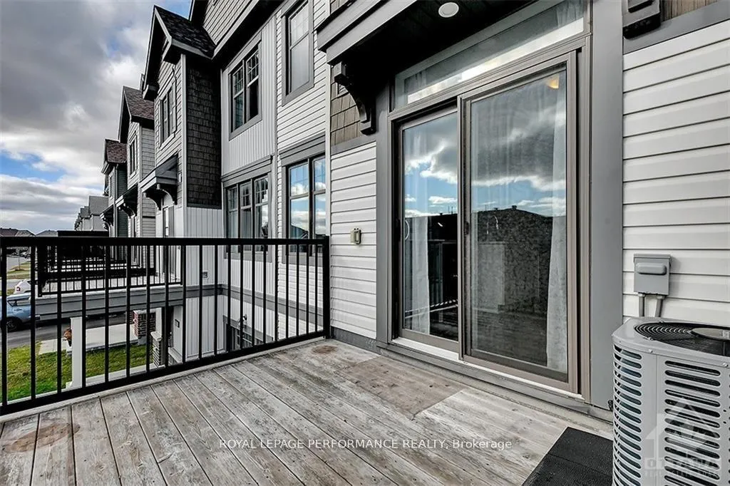 Photo 26 of 610 Lauraleaf Crescent, Ottawa, Barrhaven - Half Moon Bay — HOMEH