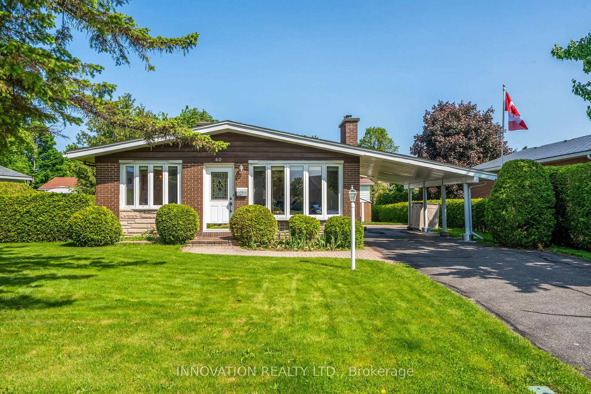 Front of 40 Hadley Circle