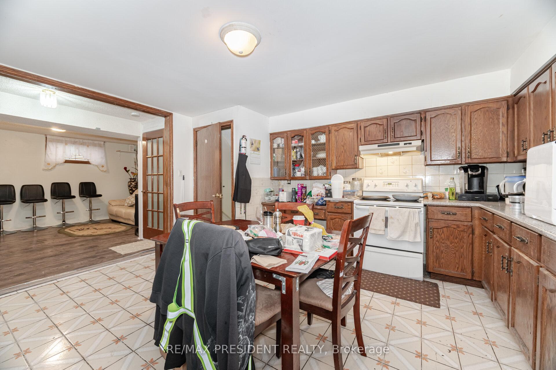 Photo 28 of 66 Gihon Spring Drive, Etobicoke, Mount Olive-Silverstone-Jamestown — HOMEH