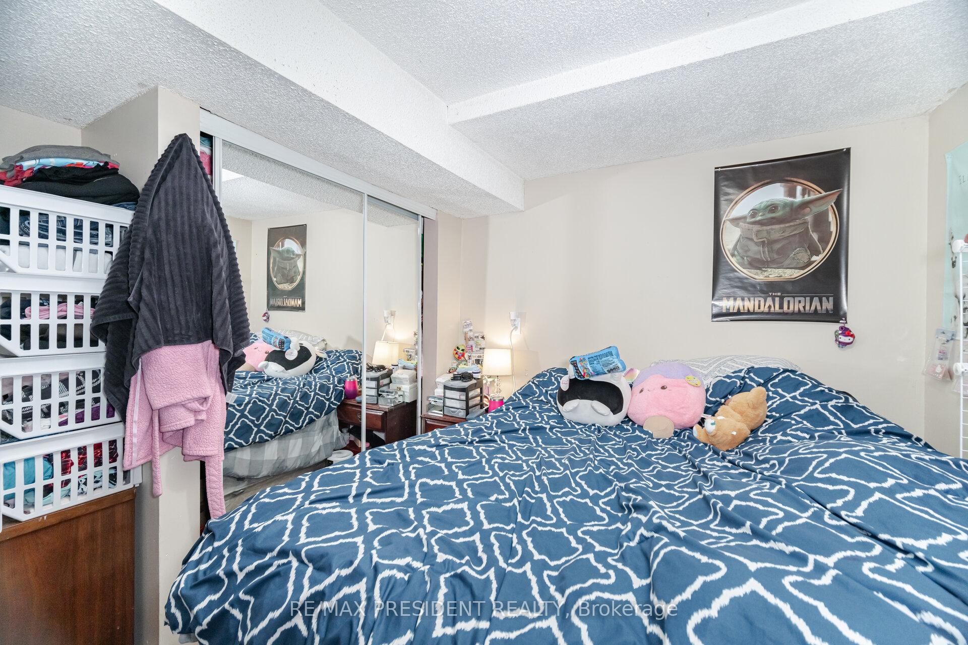 Photo 31 of 66 Gihon Spring Drive, Etobicoke, Mount Olive-Silverstone-Jamestown — HOMEH