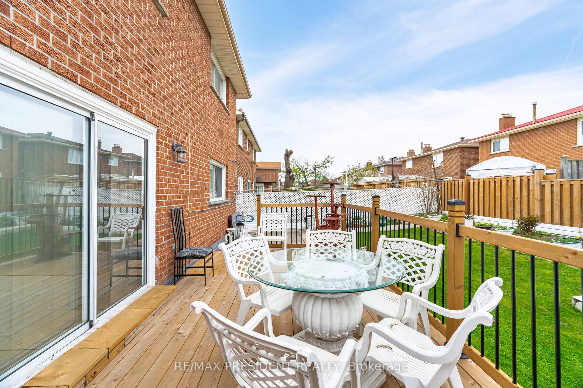 Photo 34 of 66 Gihon Spring Drive, Etobicoke, Mount Olive-Silverstone-Jamestown — HOMEH