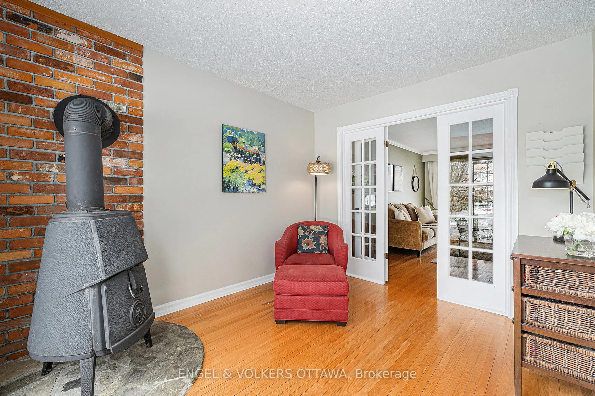Photo 16 of 12 Woodburn Drive, Ottawa, Blackburn Hamlet — HOMEH