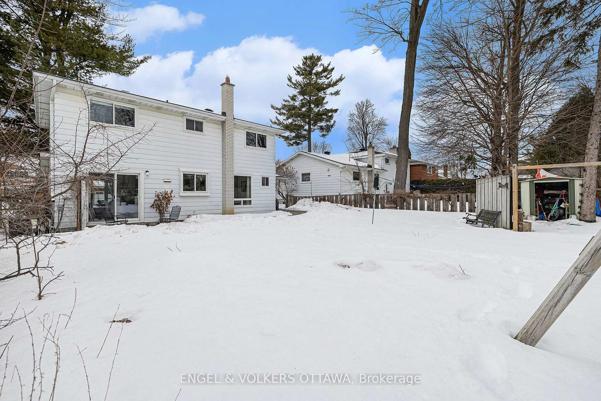 Photo 31 of 12 Woodburn Drive, Ottawa, Blackburn Hamlet — HOMEH