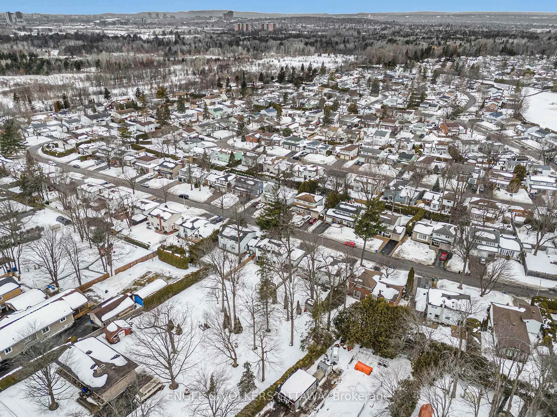 Photo 33 of 12 Woodburn Drive, Ottawa, Blackburn Hamlet — HOMEH