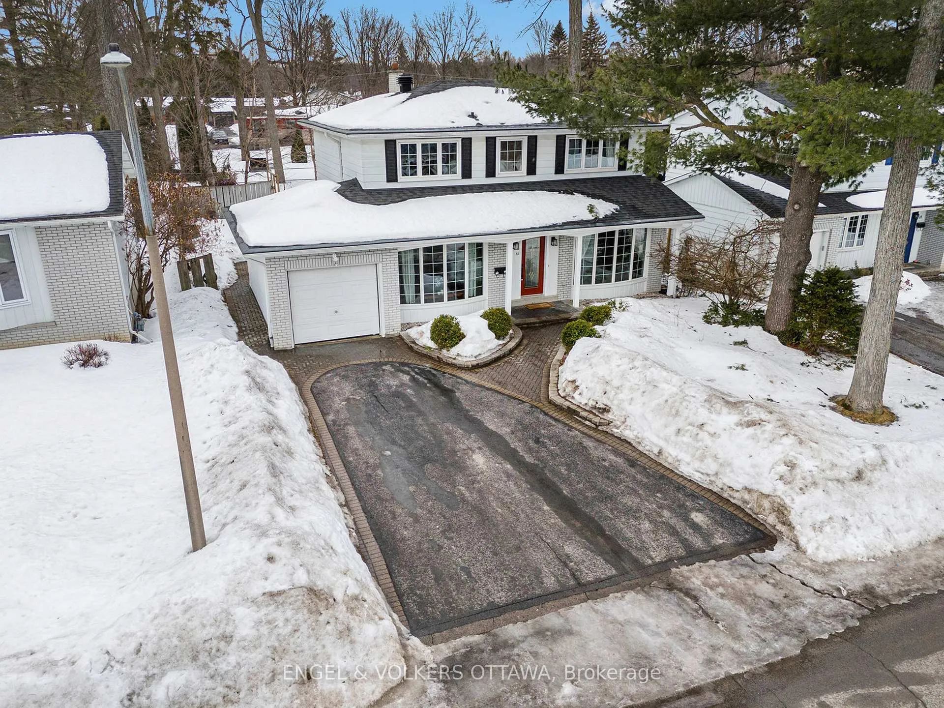 Photo 36 of 12 Woodburn Drive, Ottawa, Blackburn Hamlet — HOMEH