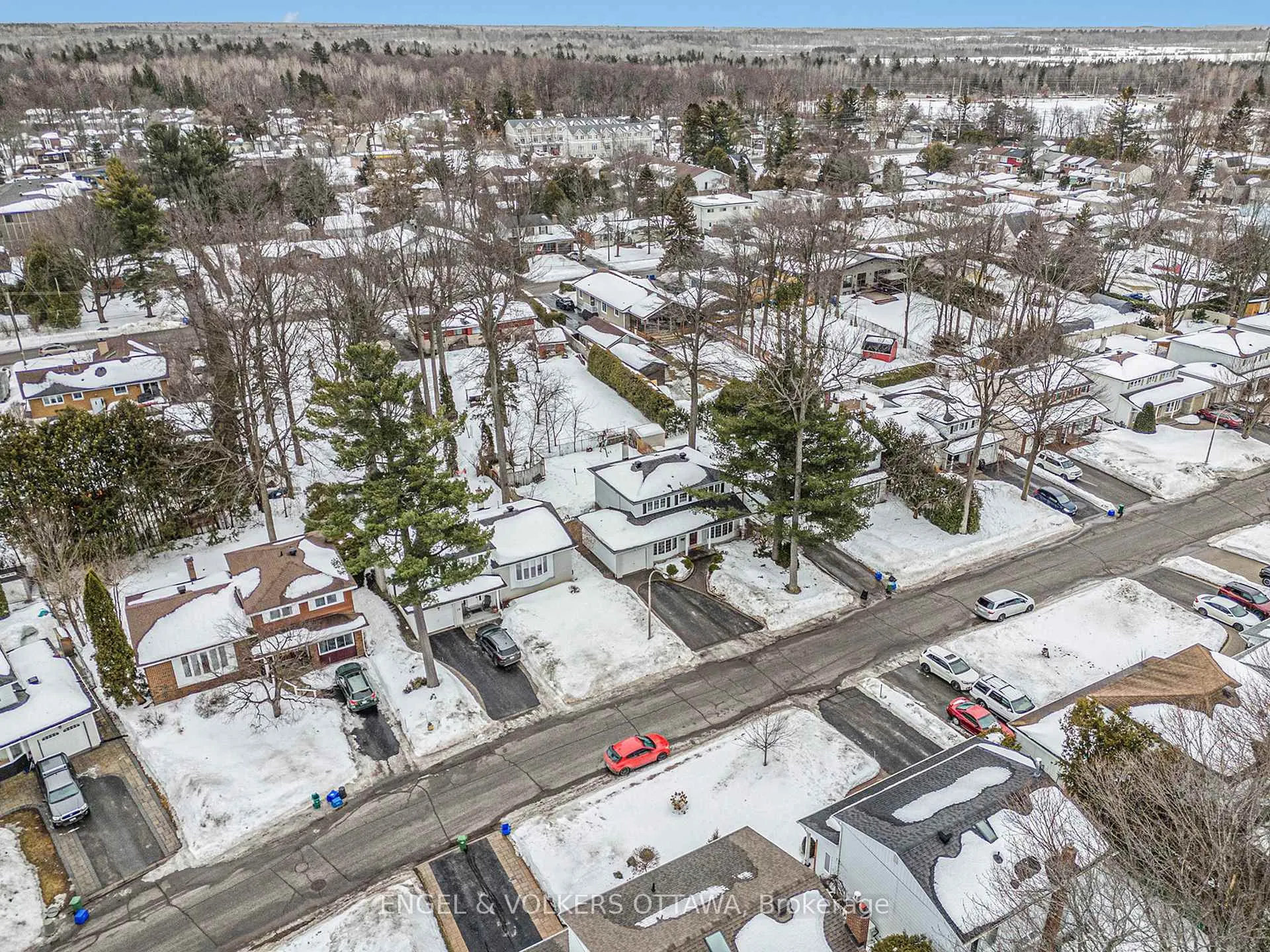 Photo 41 of 12 Woodburn Drive, Ottawa, Blackburn Hamlet — HOMEH