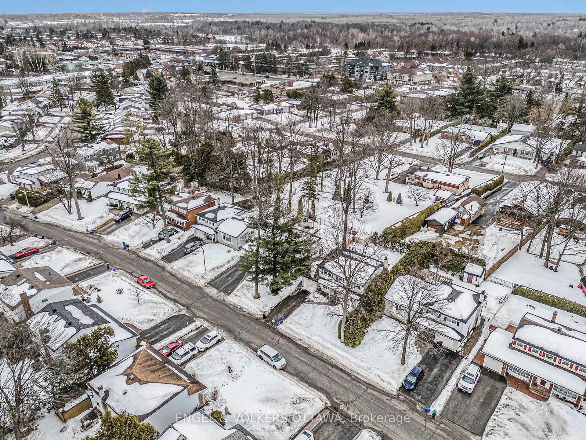 Photo 42 of 12 Woodburn Drive, Ottawa, Blackburn Hamlet — HOMEH