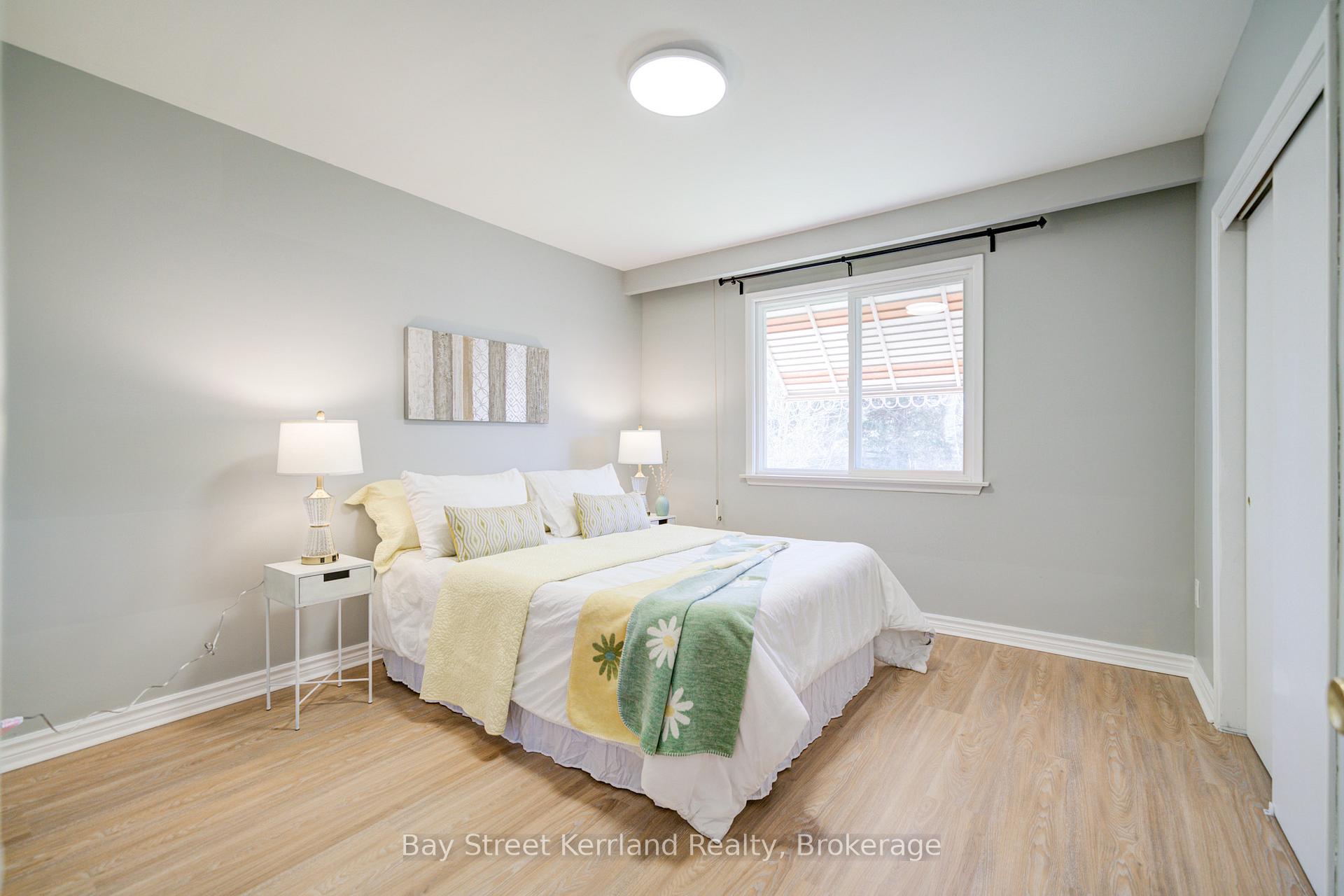 Photo 18 of 53 Ladbrooke Road, Etobicoke, Willowridge-Martingrove-Richview — HOMEH